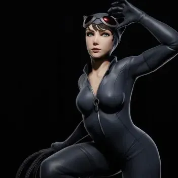Фигурка «Женщина-кошка», DC